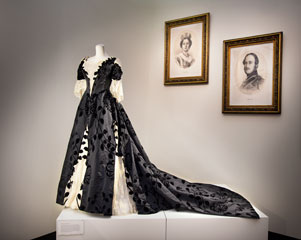 House of Worth gown worn by First Lady Harriet Lane Johnston.