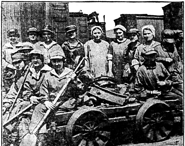 Image of women employed by a railway.